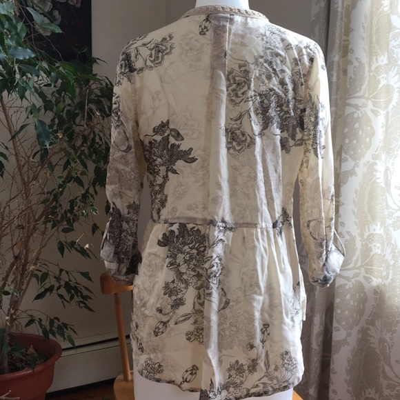 Vintage look floral print cream tunic - Picture 3 of 5